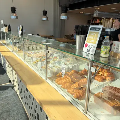 Lebkov & Sons cafe